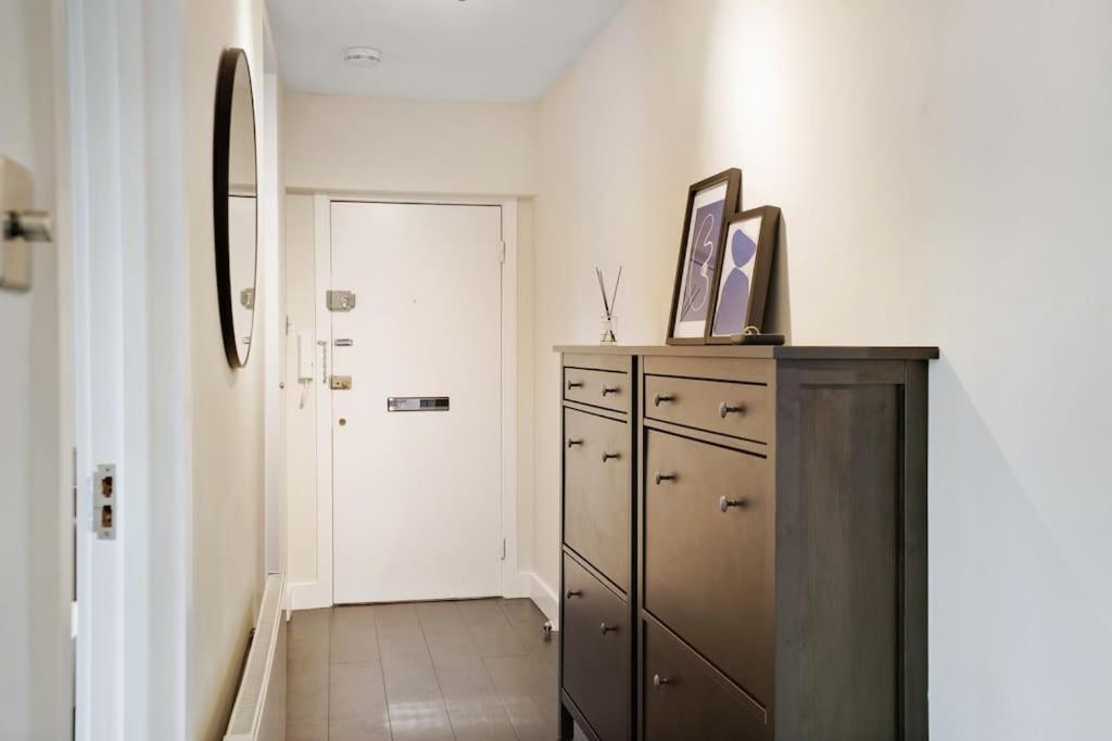 The Camden Suite Bright & Beautiful 2-Bed City Retreat Londres Exterior foto
